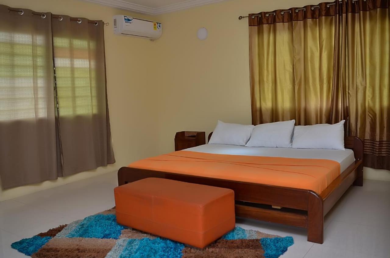 Hotel Loreto Cape Coast Zewnętrze zdjęcie