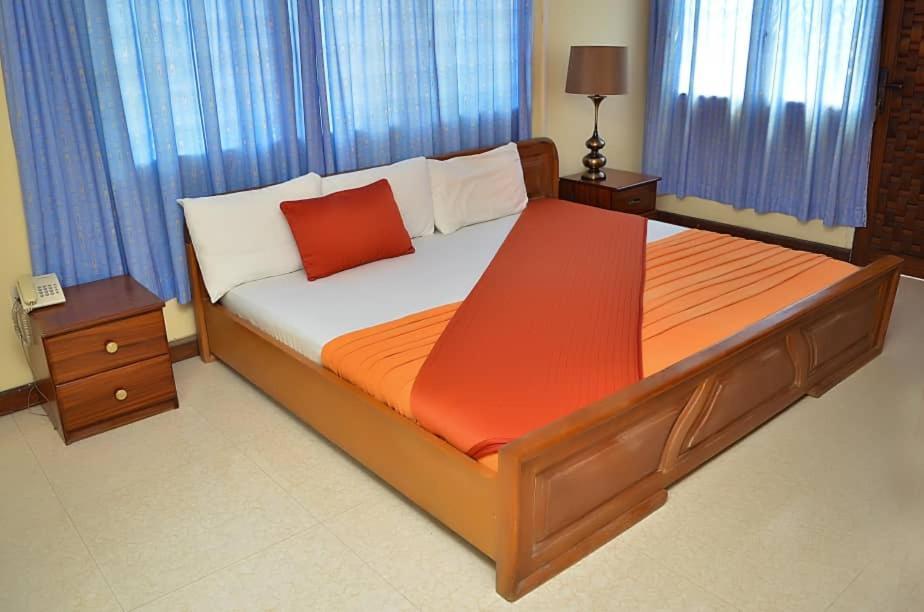 Hotel Loreto Cape Coast Zewnętrze zdjęcie