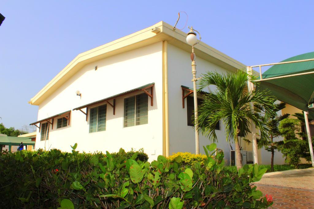 Hotel Loreto Cape Coast Zewnętrze zdjęcie