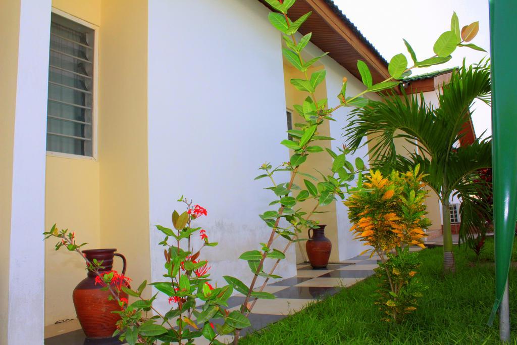 Hotel Loreto Cape Coast Zewnętrze zdjęcie