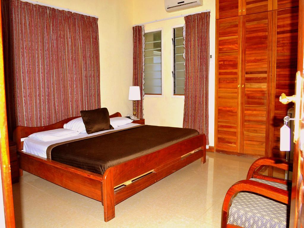 Hotel Loreto Cape Coast Zewnętrze zdjęcie